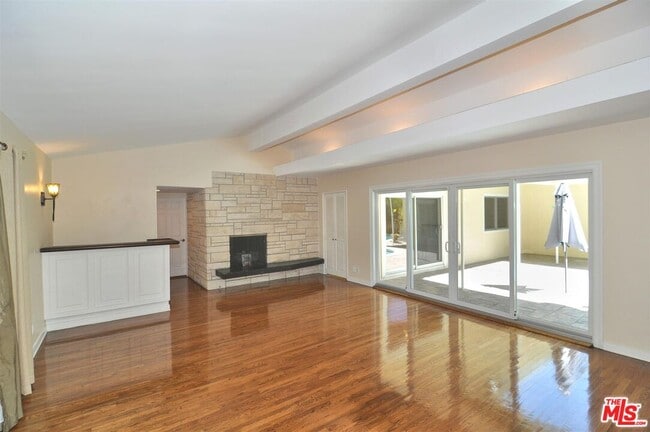 Foto del edificio - 2540 Laurel Pass Ave