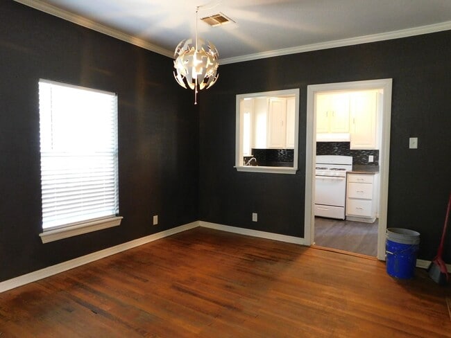 Foto del edificio - Newly Renovated 2 Bedroom House