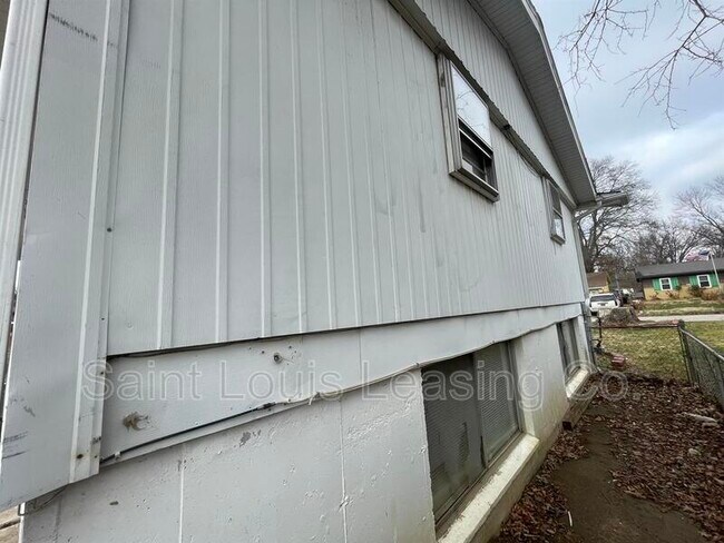 Foto del edificio - 1436 Cove Ln