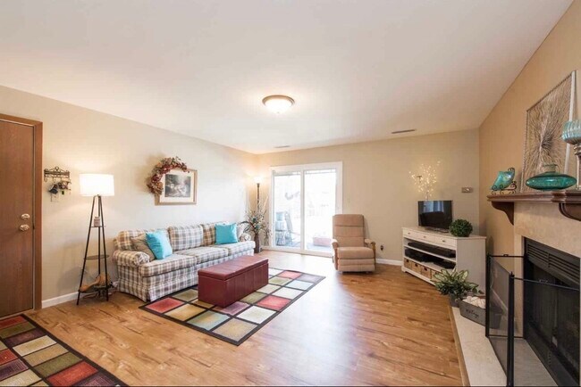 Foto del edificio - 9621 Merrillville Rd