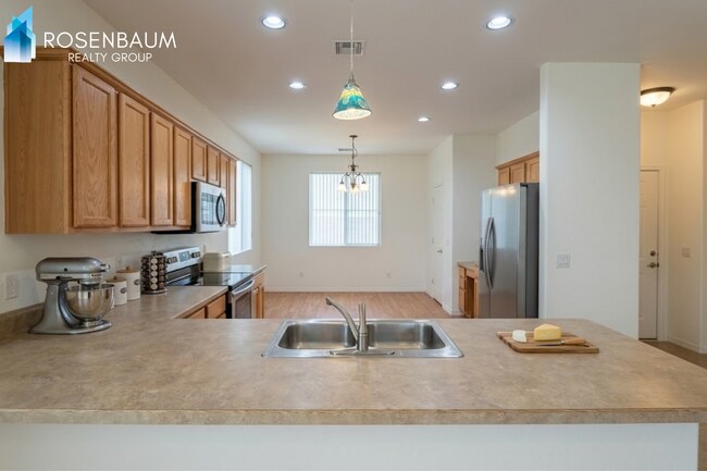 Foto del edificio - Charming 3-Bedroom, 2-Bath with Private Backyard & Garage in Prescott Valley
