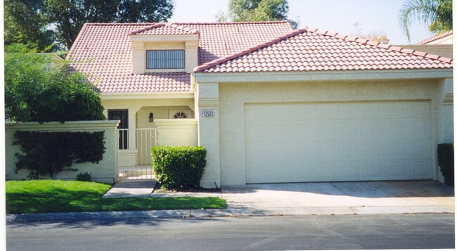 Building Photo - 42593 Liolios Dr