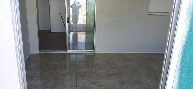 Foto del edificio - 2316 Corinto Ct