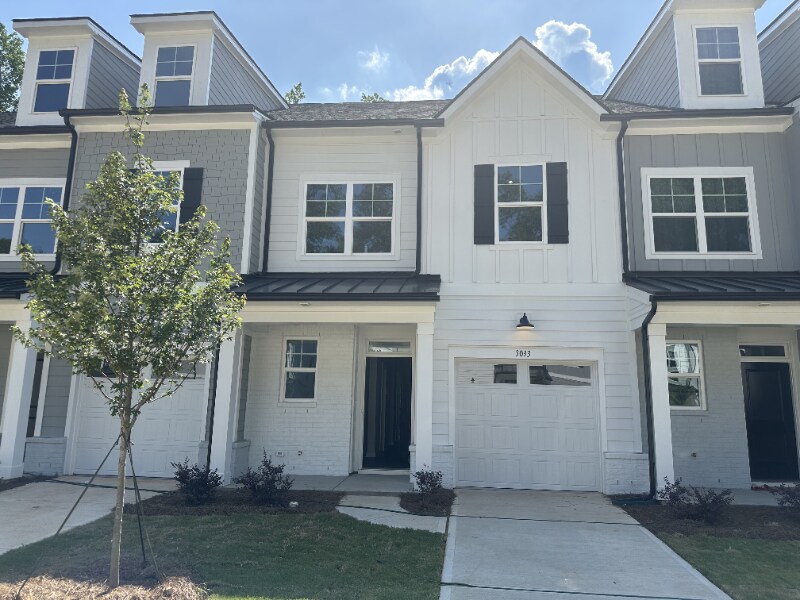 Foto principal - 3033 Finchborough Ct