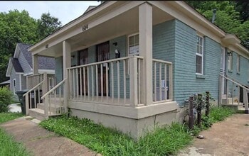 Building Photo - 682 Boston St