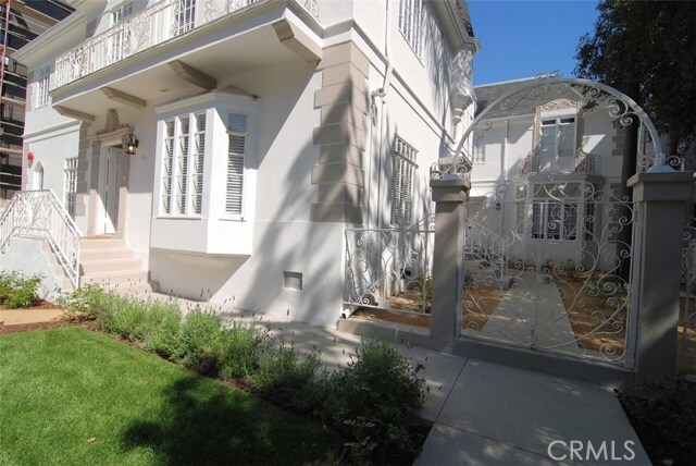 Foto principal - 744 Ridgeley Dr