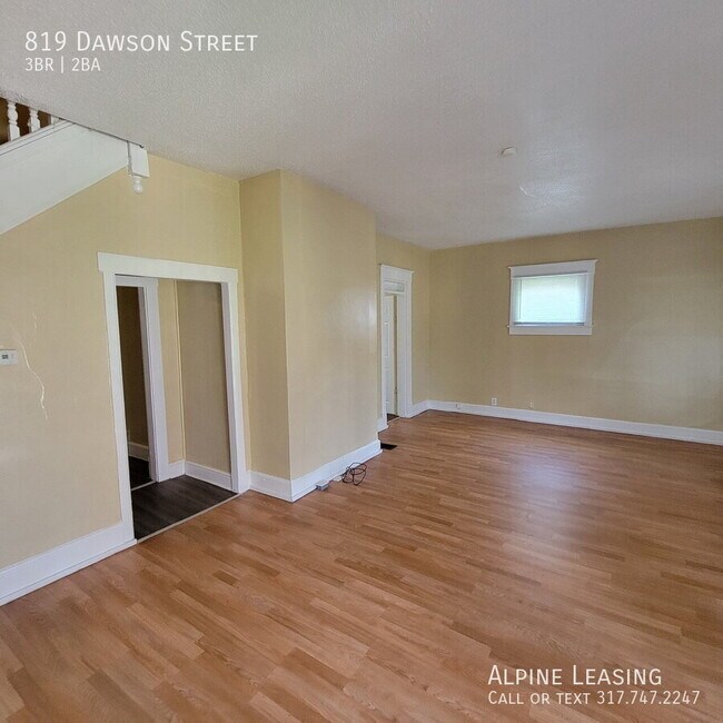 Foto del edificio - 819 Dawson St