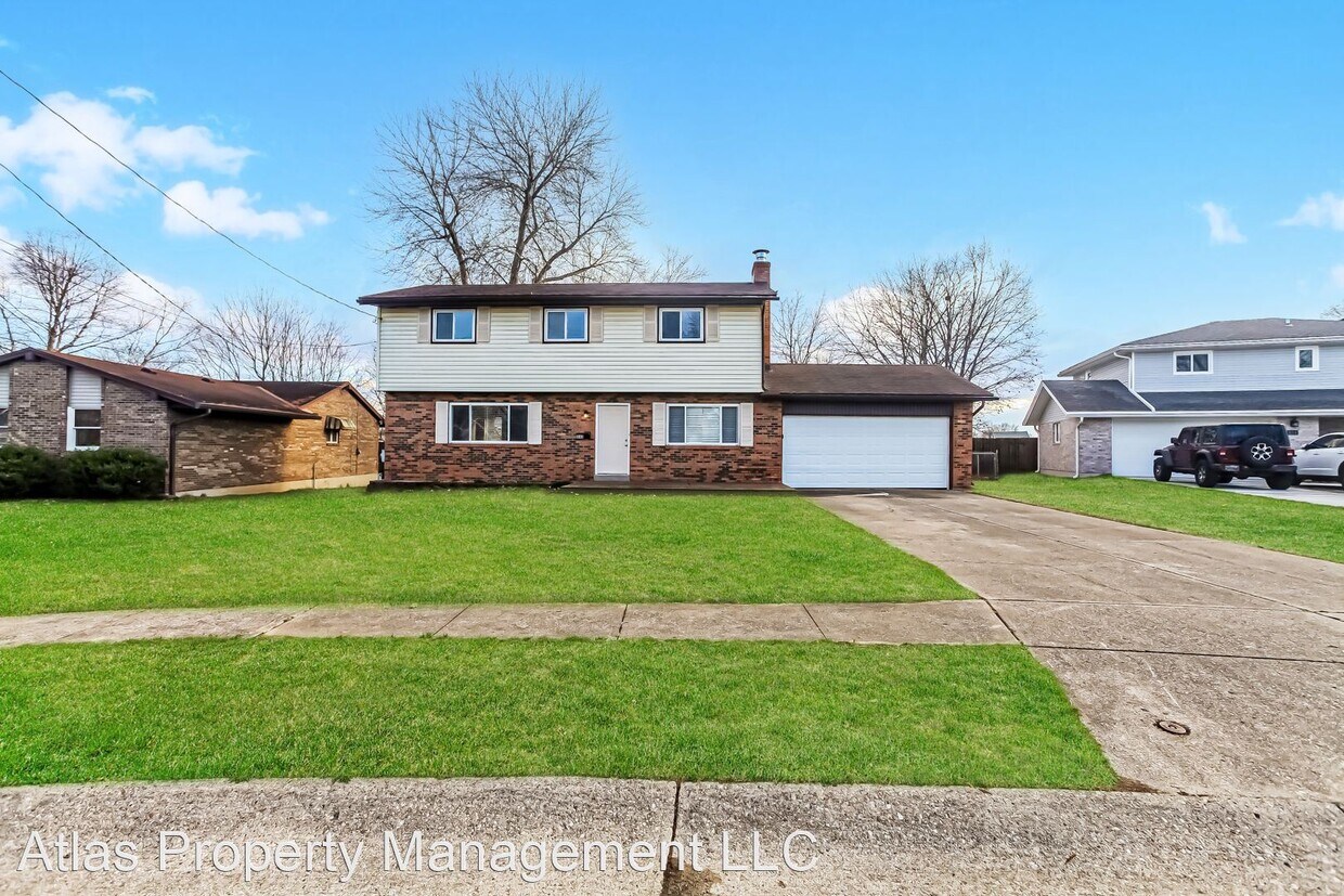 Primary Photo - 4 br, 2.5 bath House - 846 Wesleyan Drive