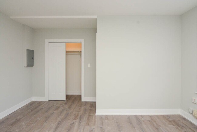 Foto del edificio - 4549 N Damen Ave