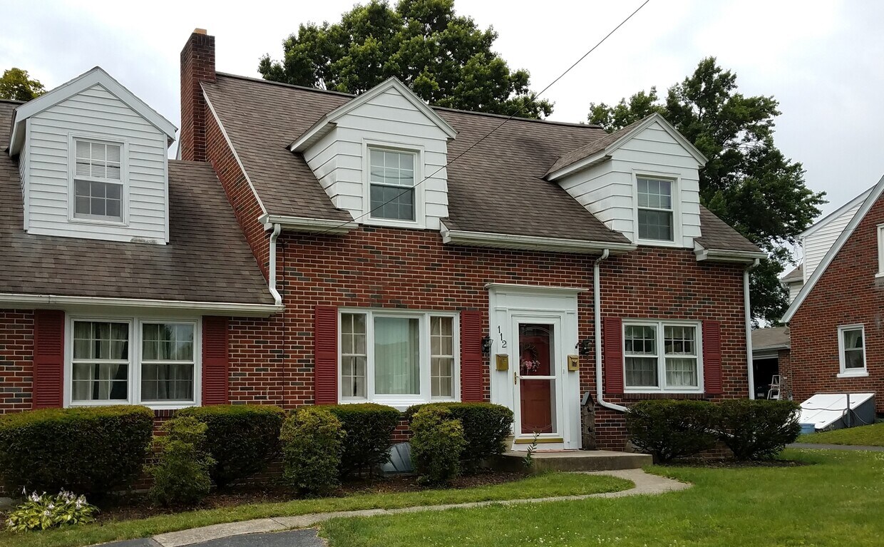 112114 Millersville Rd Unit 112 Millersville Rd., Lancaster, PA 17603