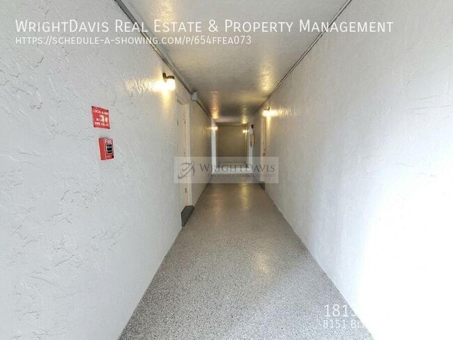 Building Photo - 8151 Blind Pass Rd