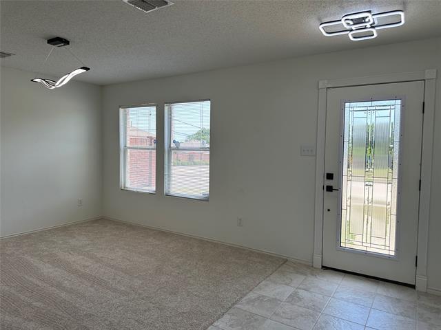 Foto del edificio - 765 Lowe Dr