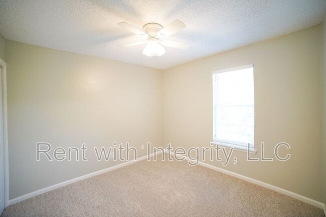 Foto del edificio - 1100 Greentree Ct