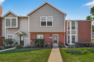 Building Photo - 16826 Holly Trail Dr