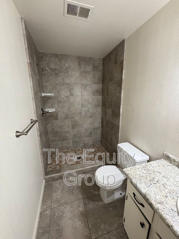 Foto del edificio - 1641 S Thomas St