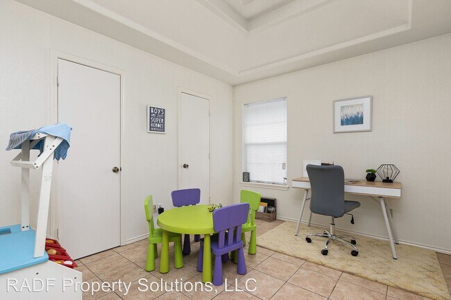 Foto del edificio - 2406 Kimberly Ln