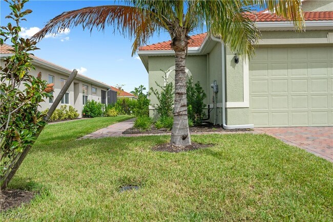 Building Photo - 4165 Bloomfield St