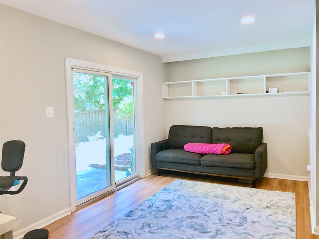 Building Photo - 5312 Kaywood Ct