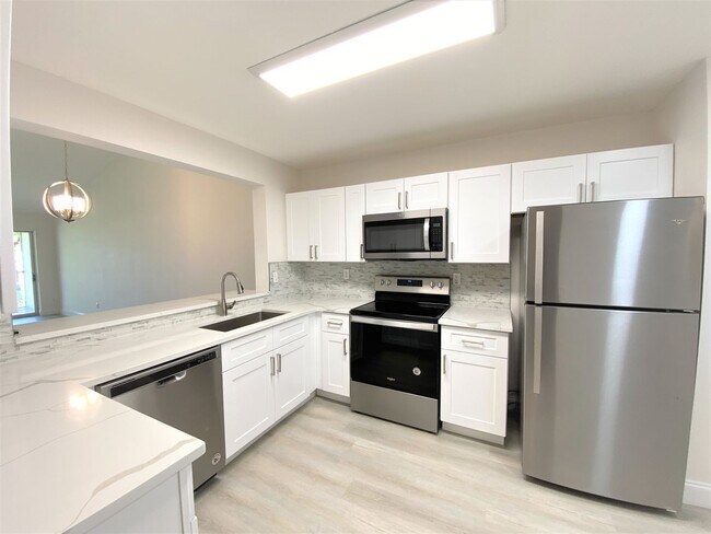 Foto del edificio - 776 Landover Cir