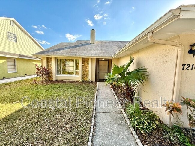 Photo - 7216 Hollowell Dr House