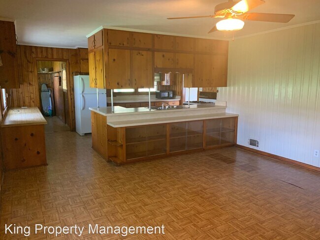 Building Photo - 3 br, 2 bath House - 1400 Jackson Avenue