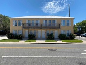 Building Photo - 147 Riberia St