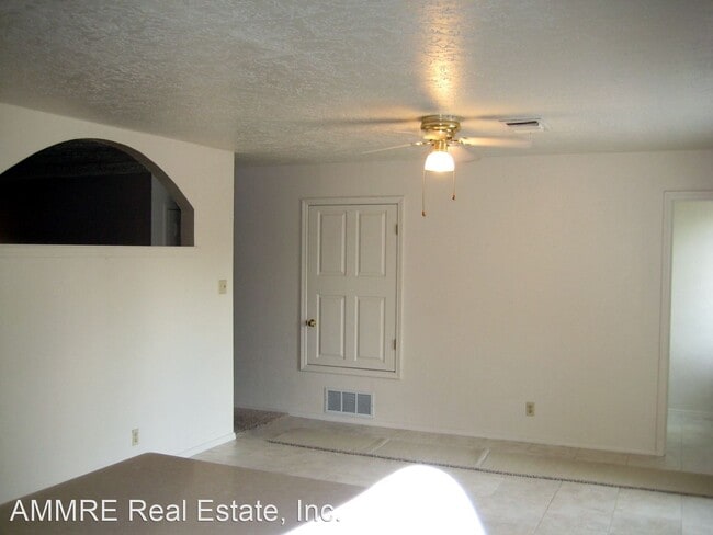 Foto del edificio - 3 br, 1.5 bath House - 12220 Morrow Ave. NE