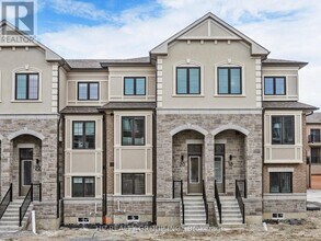 Building Photo - 20 Bullata Ln