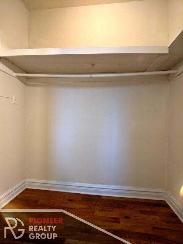 Foto del edificio - 4829 N Damen Ave