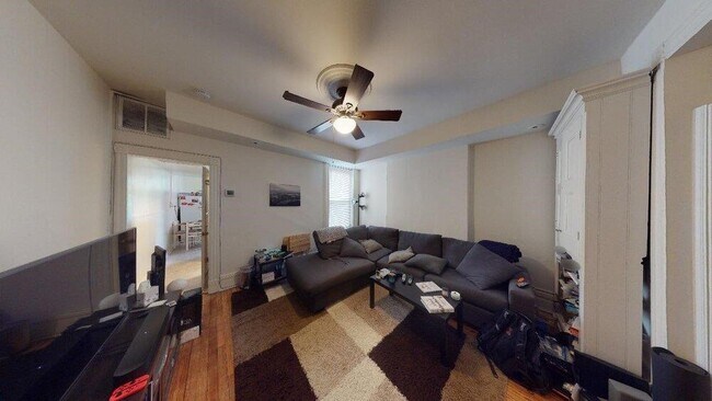 Foto del edificio - 1116 Hudson St