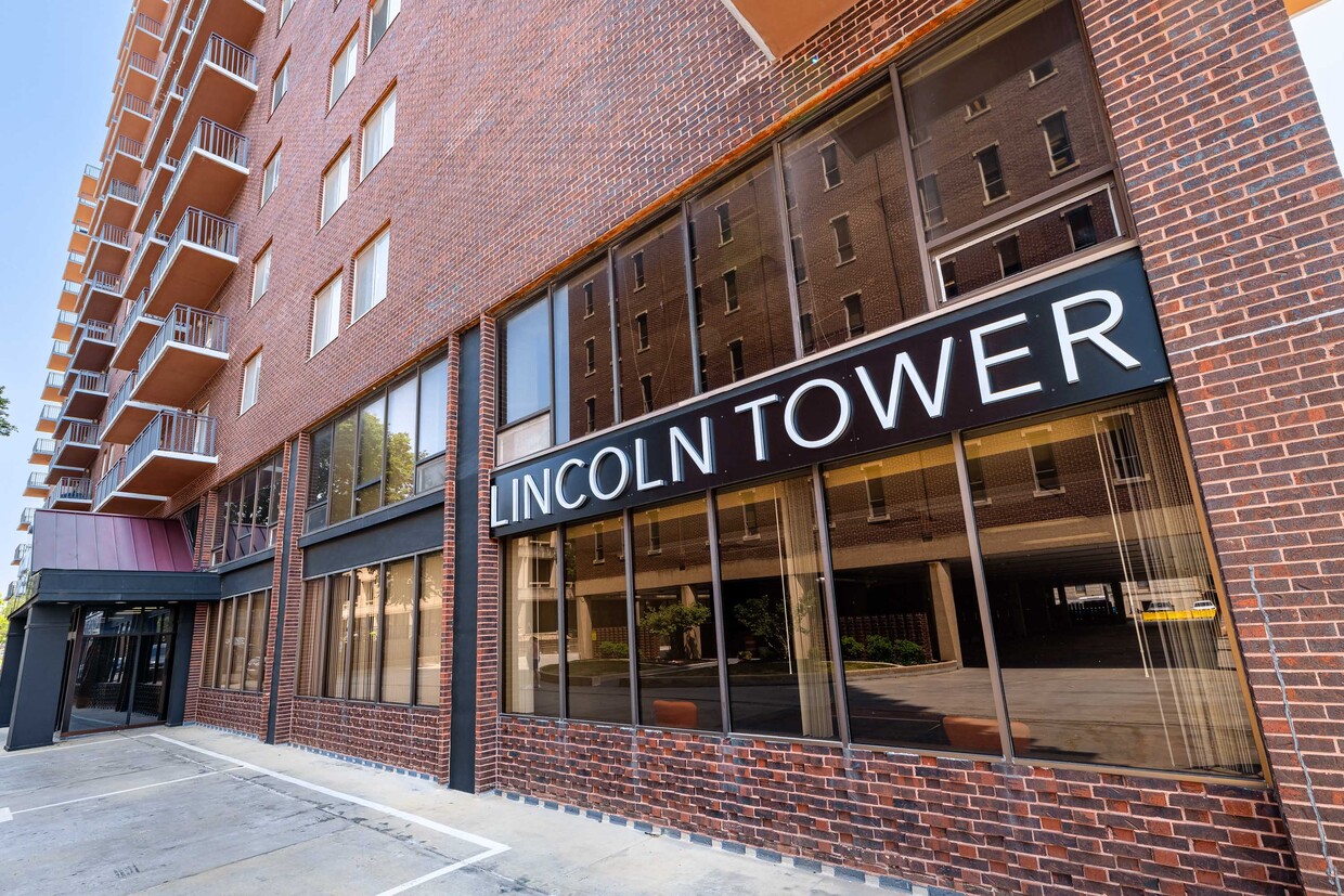 Foto principal - Lincoln Tower Apartments