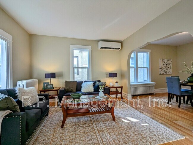Foto del edificio - 3620 Pillsbury Ave