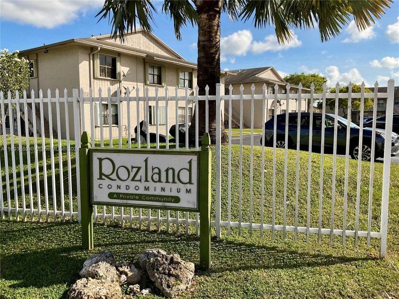 Foto principal - 768 Evergreen Dr