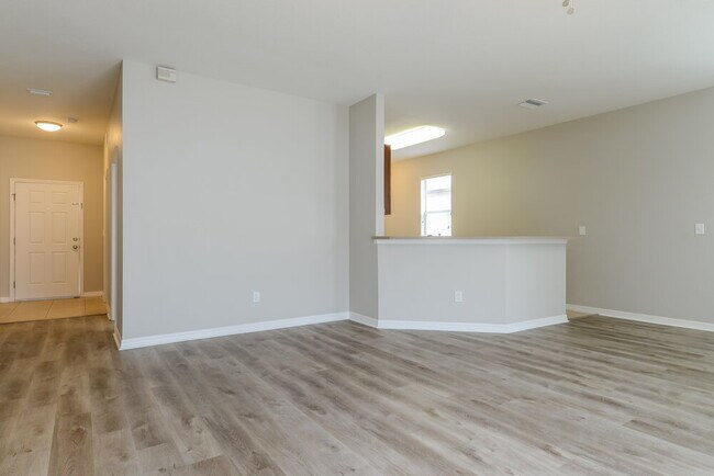 Foto del edificio - 567 19th St NW