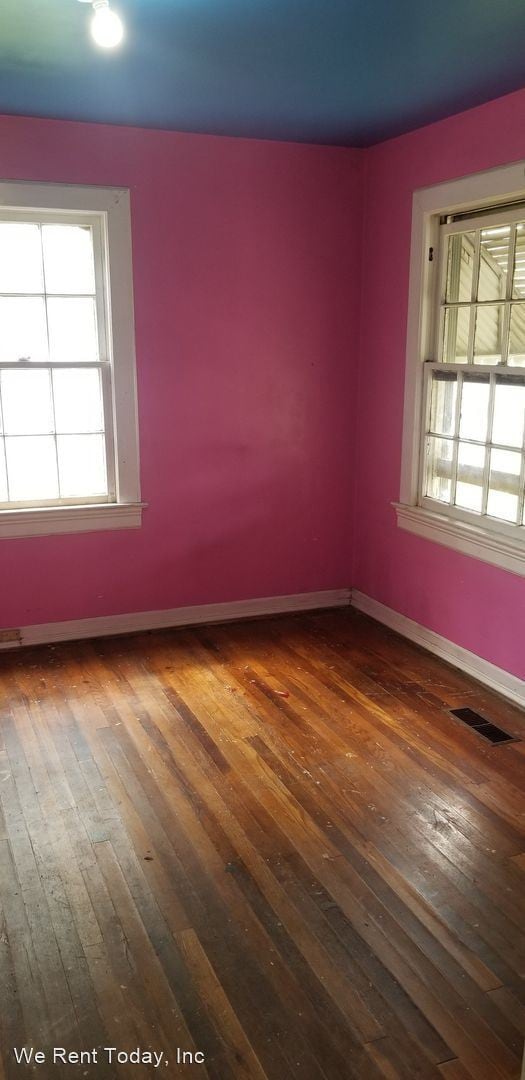 Building Photo - 2 br, 1 bath House - 3520 N. Church Street