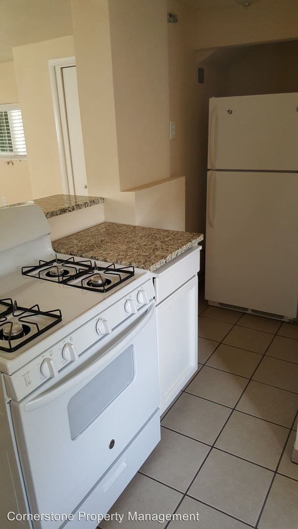 Building Photo - 1 br, 1 bath House - 243 1/2 Meffan Ave