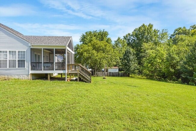 Building Photo - 2408 Ruffin Dr