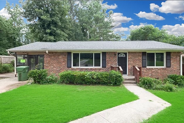 Primary Photo - 4572 Campbellton Rd.
