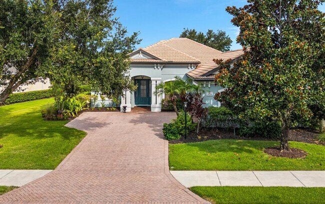 Building Photo - 14261 Sundial Pl