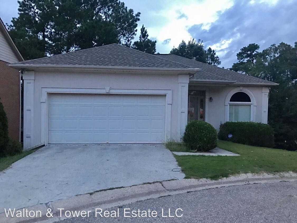 Primary Photo - 3070 Old Stone Dr