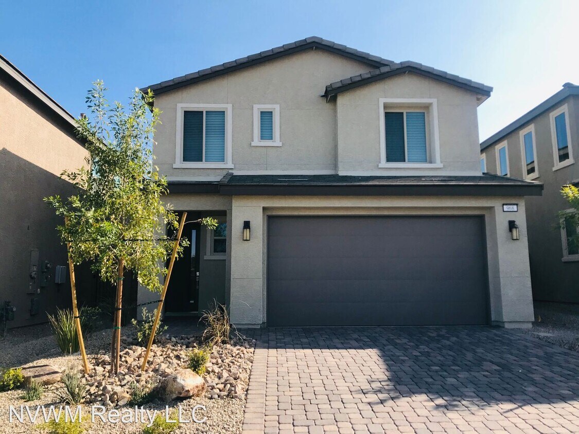 Primary Photo - 3 br, 2.5 bath House - 968 Lotus Falls St.