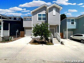 Building Photo - 2085 Silver Oaks