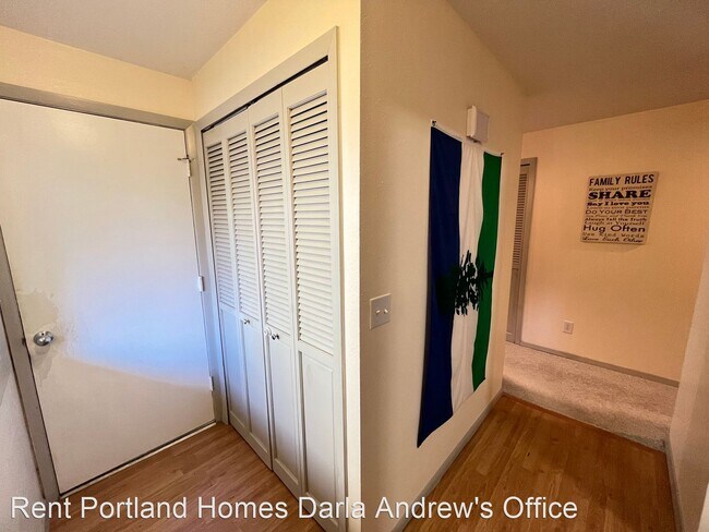 Foto del edificio - 3 br, 2 bath House - 9400 SW Downing Drive
