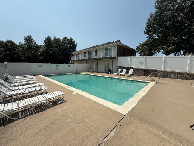 Foto del edificio - 919 Southwest Blvd