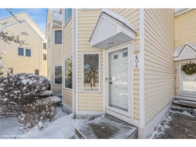 Foto del edificio - 404 3rd Ave NE