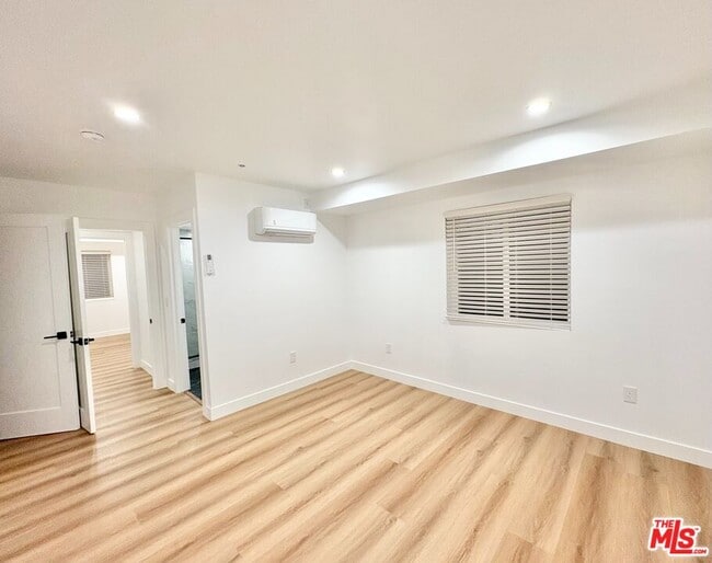 Building Photo - 4512 St Elmo Dr