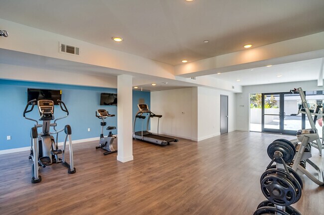 Foto del edificio - Tyrone Villas at Van Nuys
