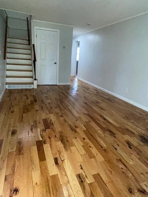 Foto del edificio - Fully Renovated 4-Bedroom Townhouse Available for Rent!