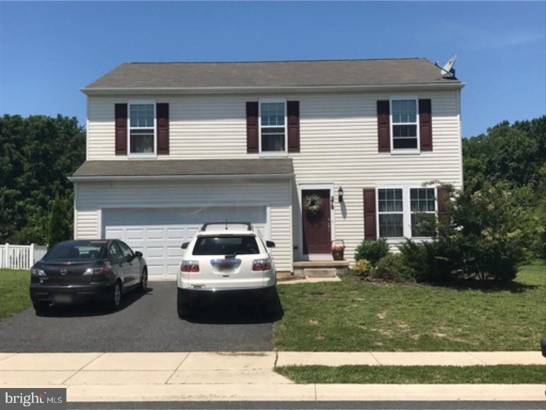 278 W Pembrooke Dr, Smyrna, DE 19977 House Rental in Smyrna, DE