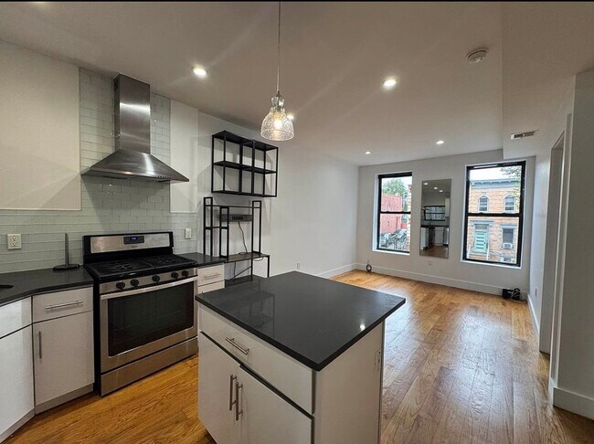 Foto del edificio - 1854 Prospect Pl